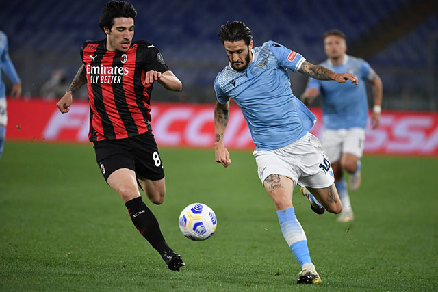 AC Milan vs Lazio tứ kết Coppa Italia 